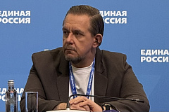 Член Общественной палаты РФ Александр Асафов: Сегодня воспитательная работа должна строиться вокруг среды, в которой растет ребенок
