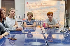 Бесконфликтному общению в сети учат подростков и родителей в семейном центре «Преображение» в САО